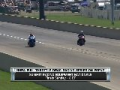 Dragster : Les freins de sa moto lachent en plein run