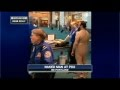 Un homme se déshabille en plein aéroport excédé par les contrôleurs