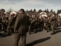 Hommage : 200 soldats exécutent un haka impressionnant