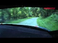 Sortie de route dans un arbre à 100 km/h en caméra embarquée