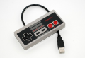 Une clé usb en forme de Manette de Nintendo NES