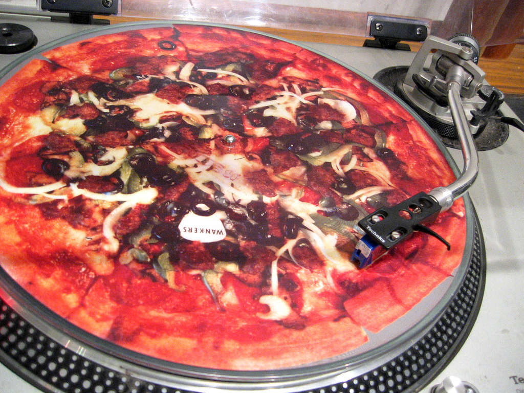 Vinyl pizza
