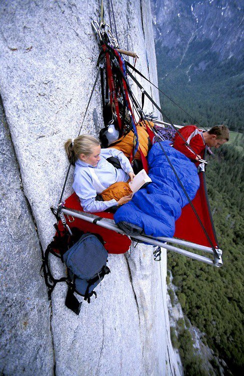 sieste dans le vide